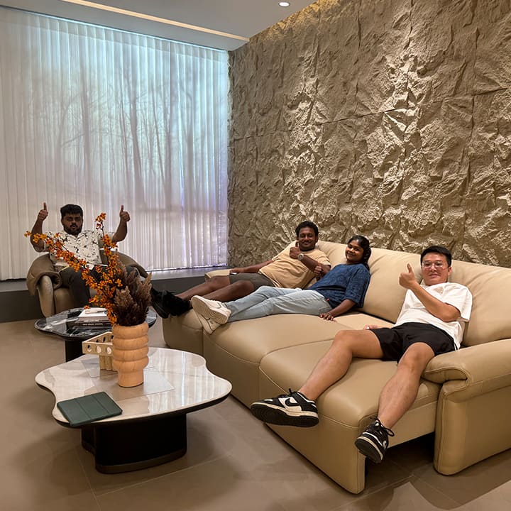 Buyers and partners in the ATTICO CASA showroom