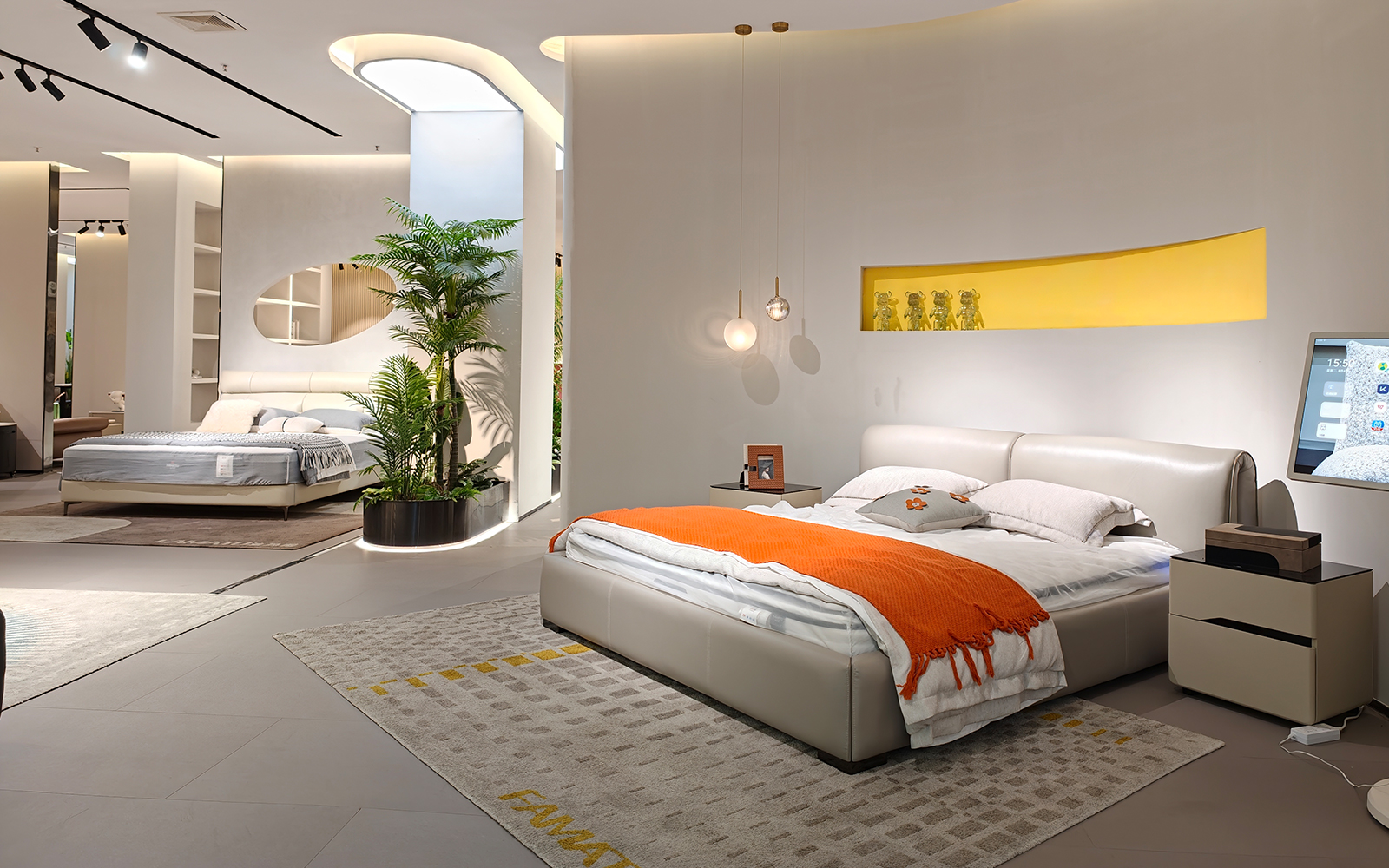 Showroom 5