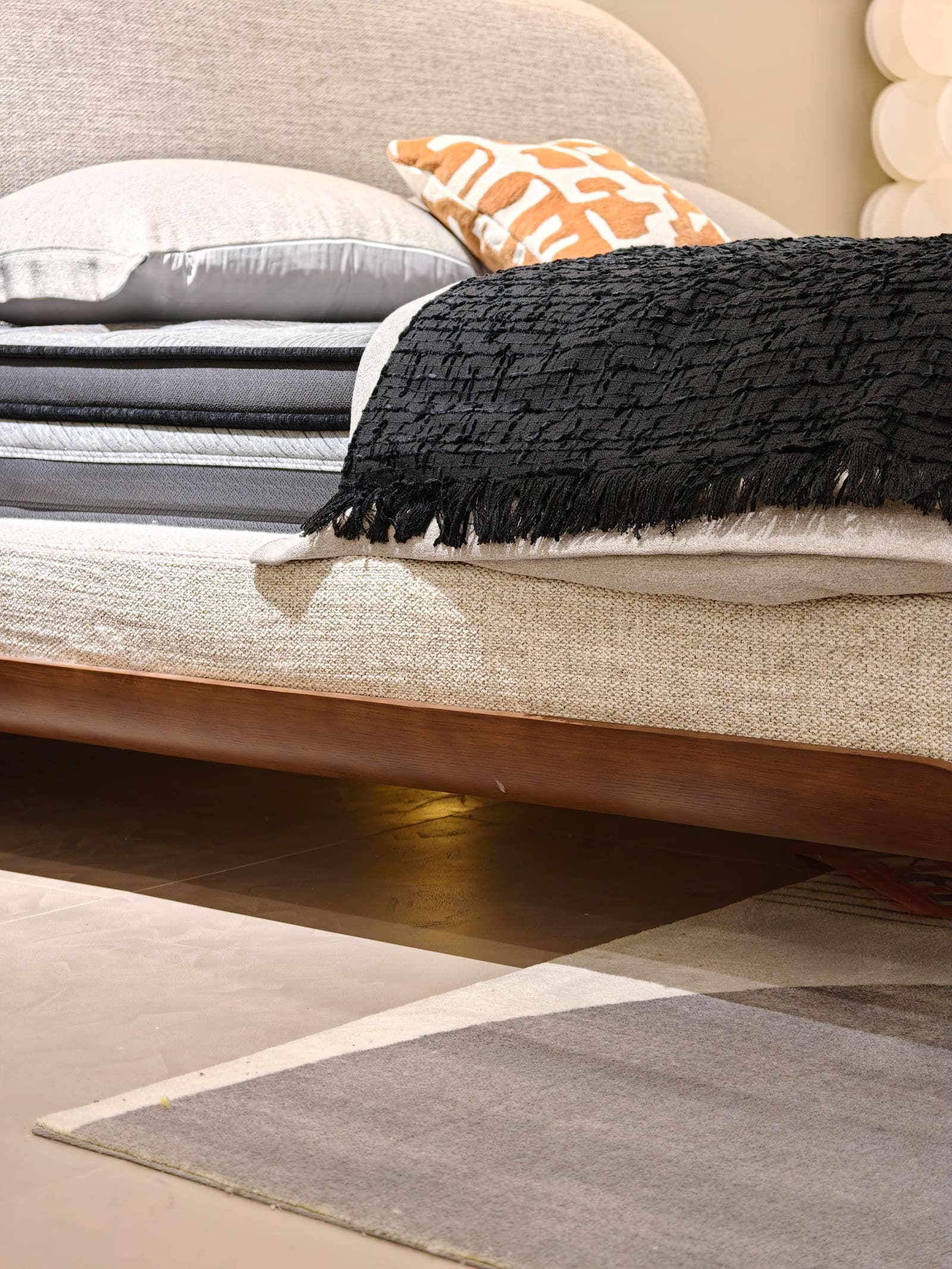 Linen Upholstered Platform Bed with Arched Scalloped Headboard 11