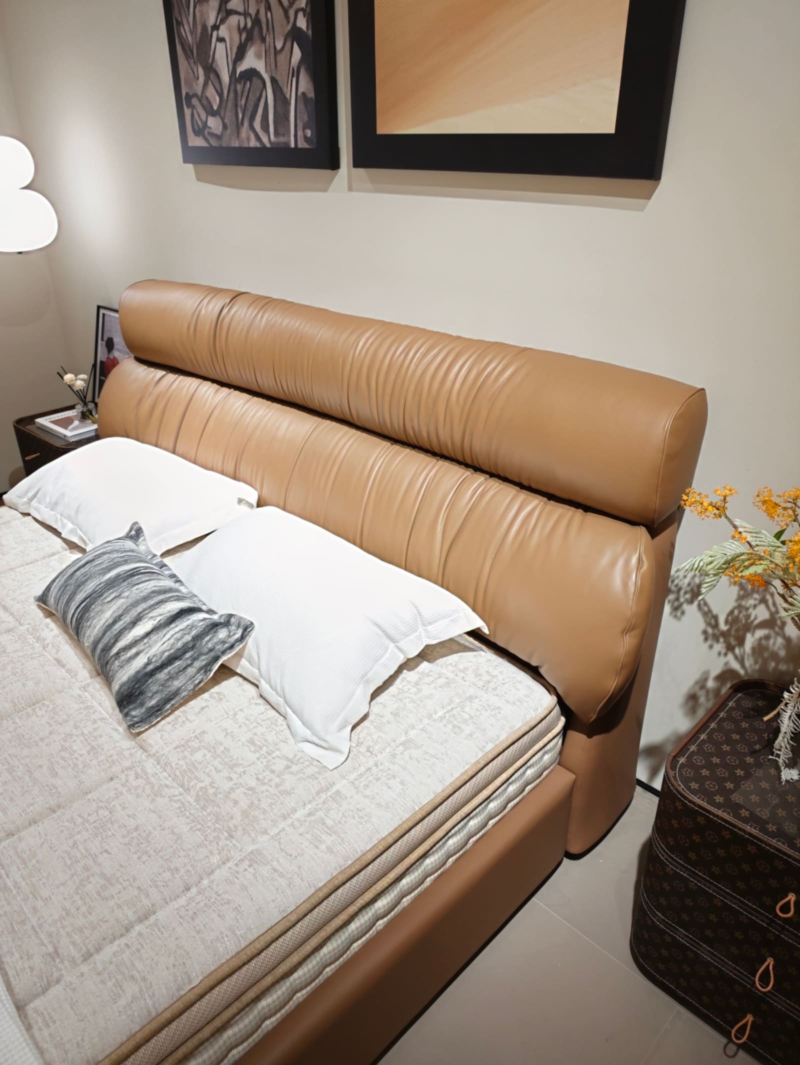 Top-Grain Leather Platform Bed with Horizontal Channel Tufting 3