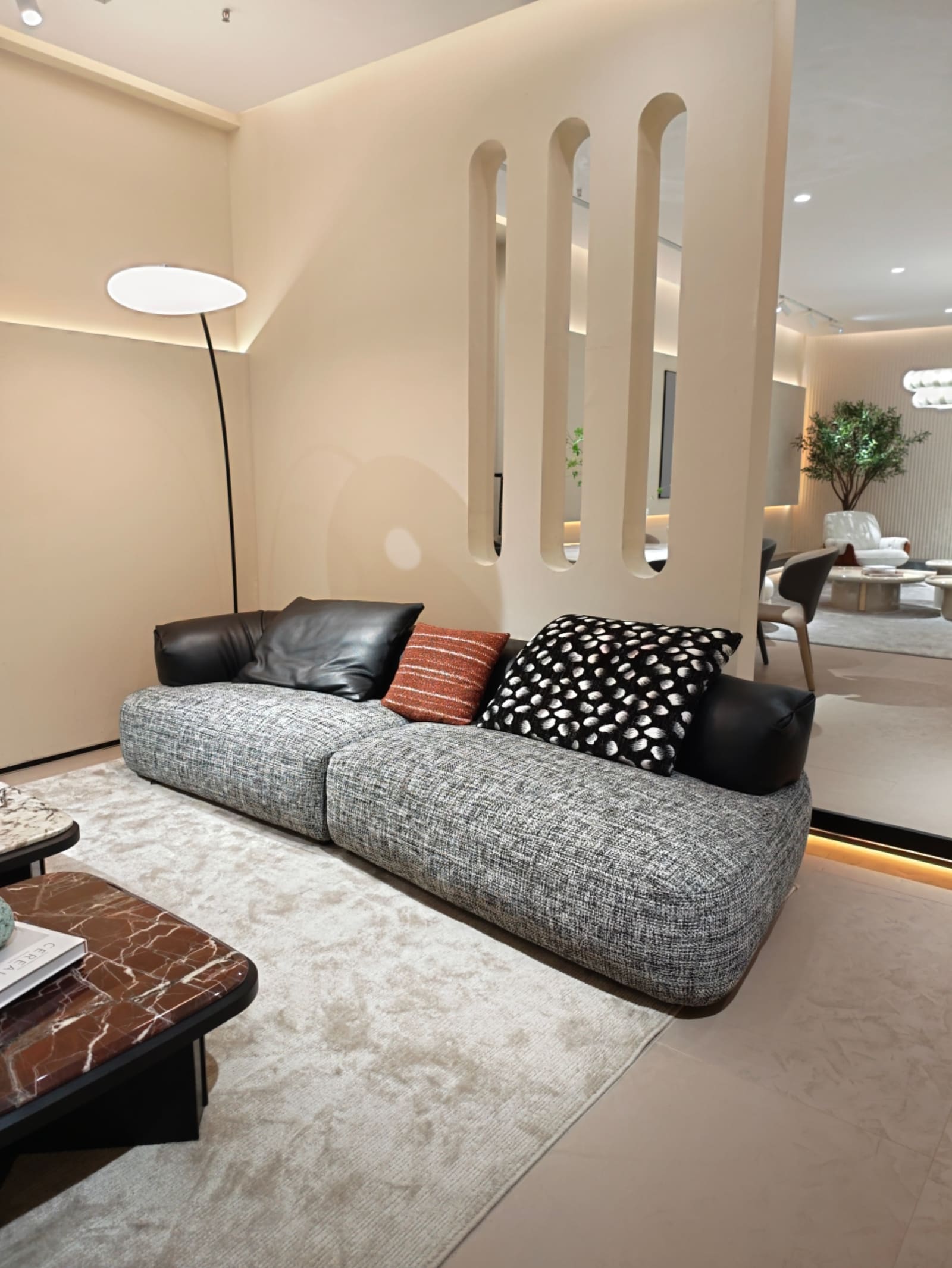Top-Grain Leather L-Shaped Sectional Sofa D051 2