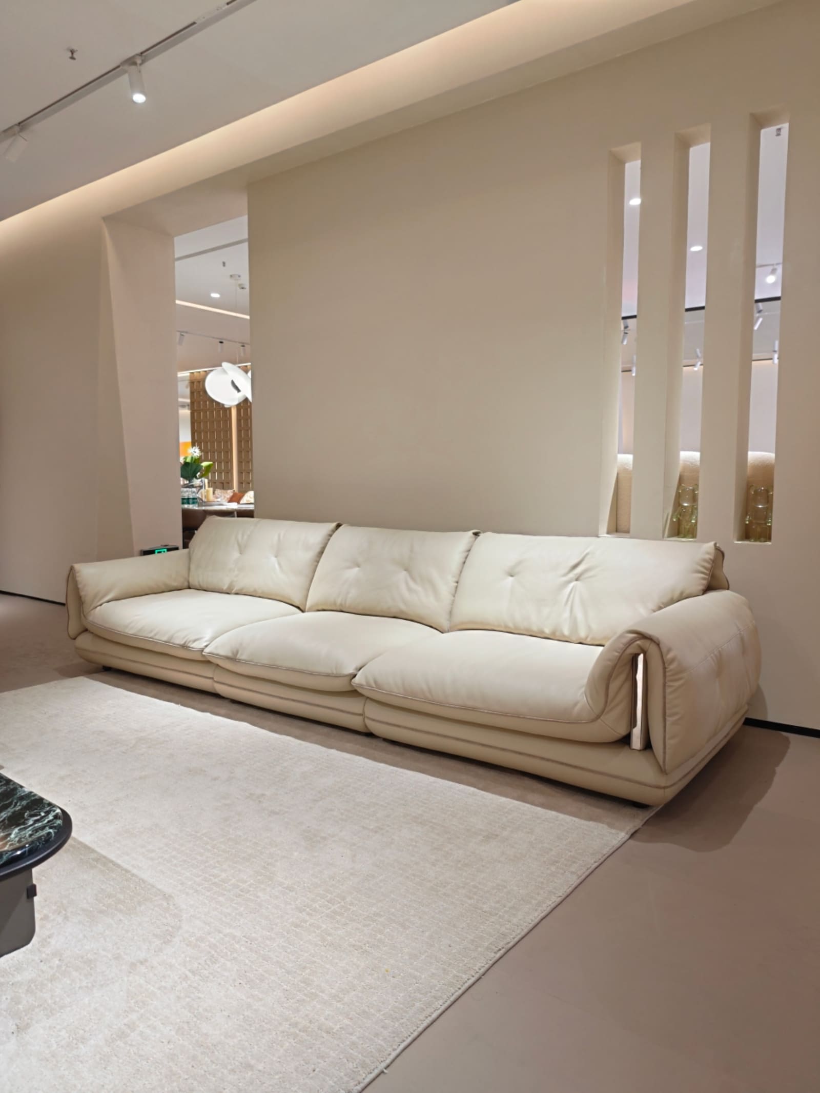 Top-Grain Leather Four-Seater Modular Sofa D076