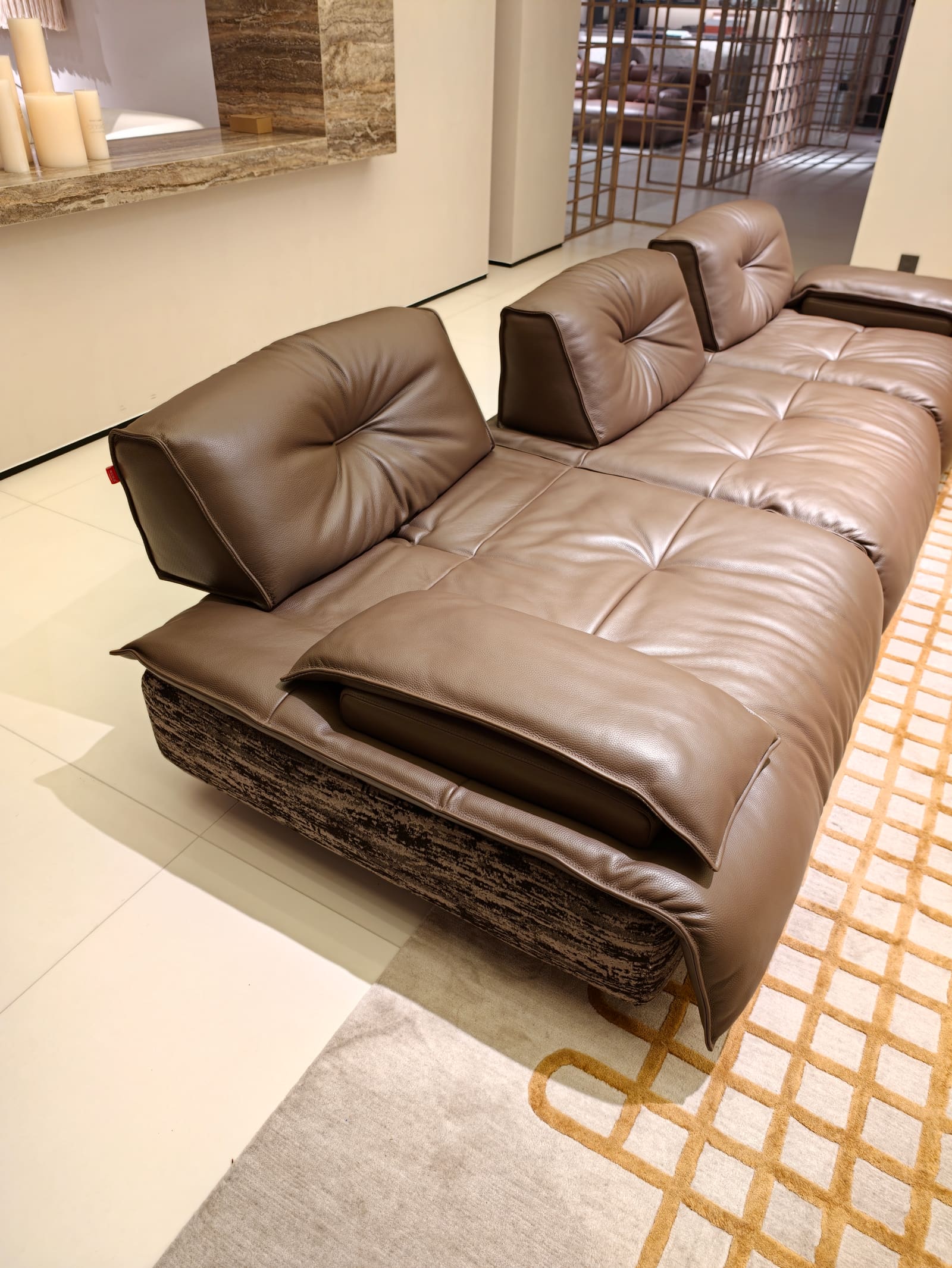 Top-Grain Leather & Fabric Modular Sofa with Center Seat HD2439 2
