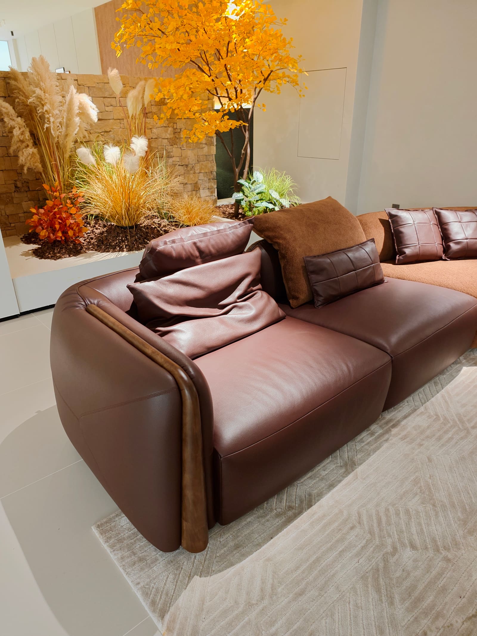 Large Curved Modular Leather Sectional Sofa HD2444B 2