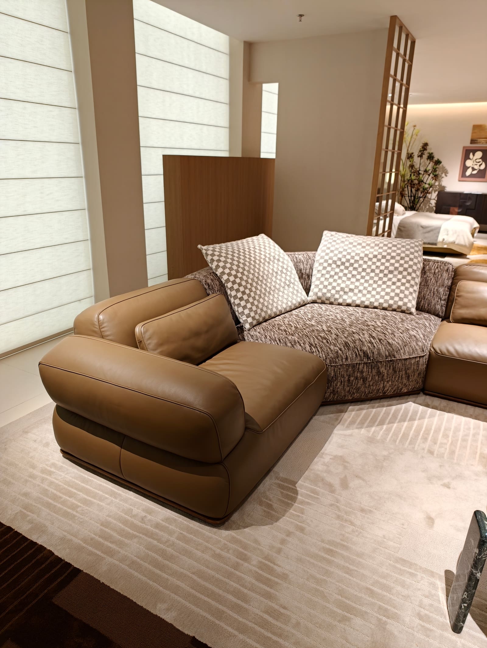 Large Curved Modular Leather Sofa with Corner and Side Cabinet HD2450 2