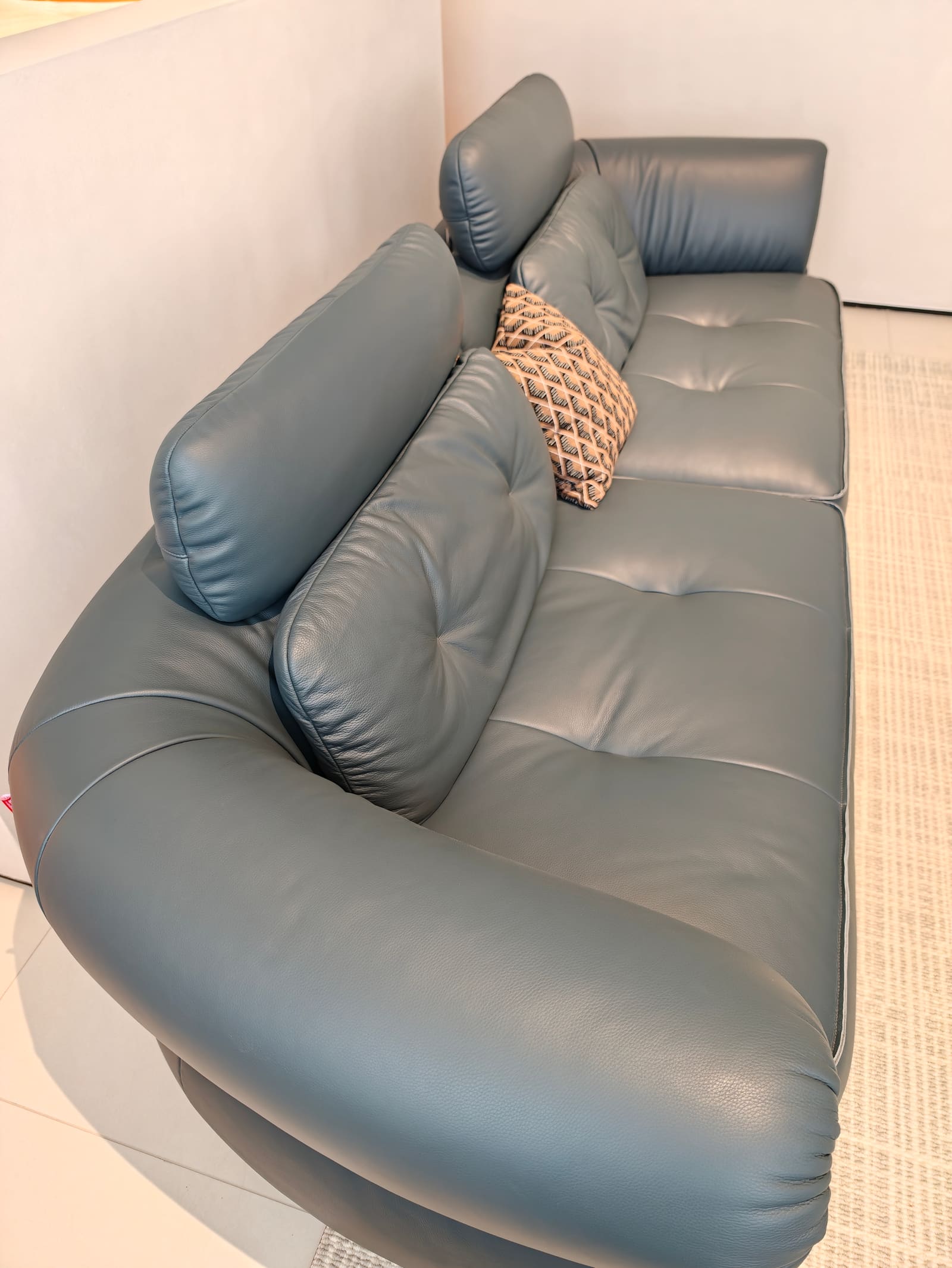 Contemporary Top-Grain Leather Two-Piece Sofa HD2454 5