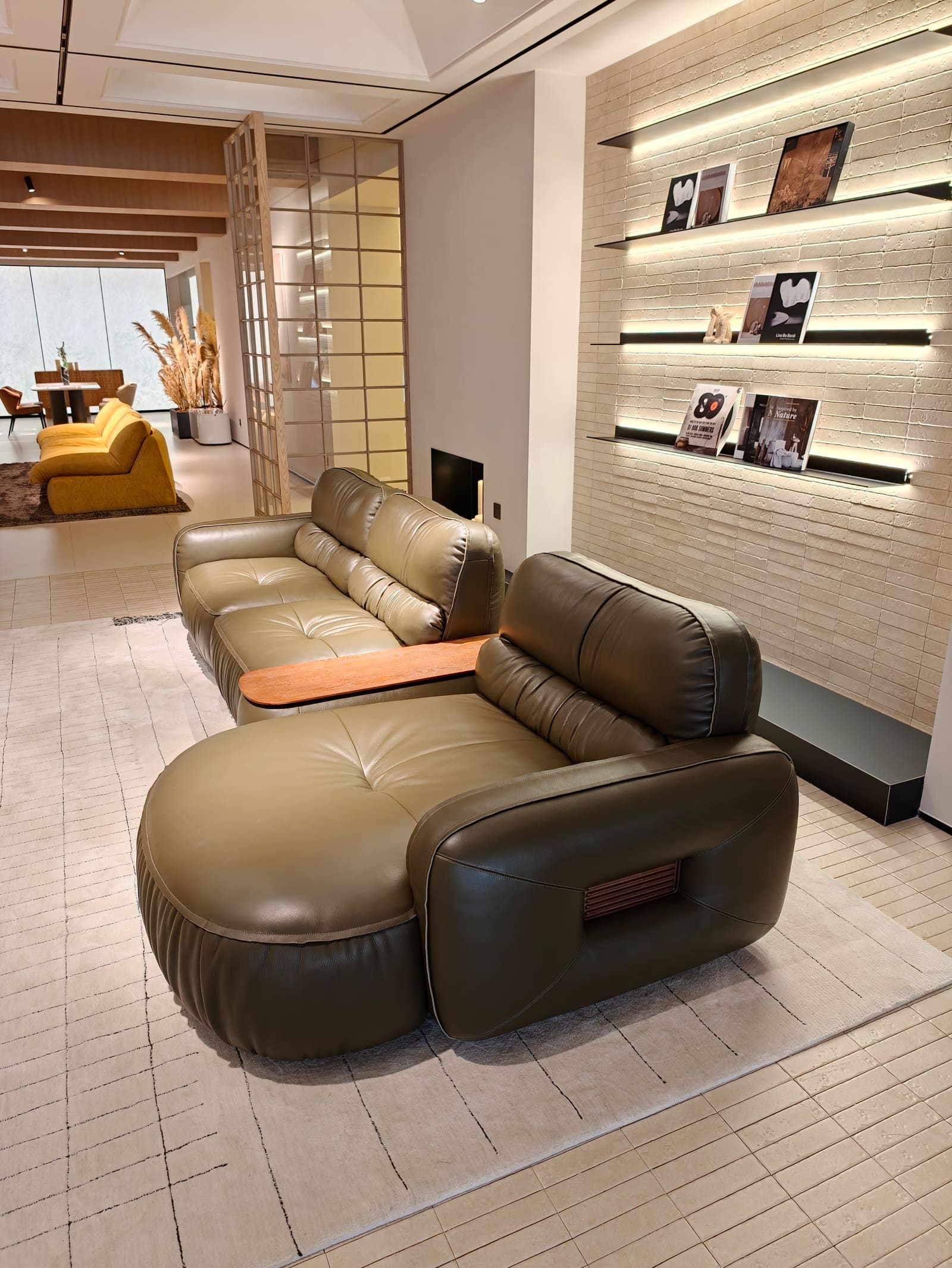 Compact Modular Top-Grain Leather Sofa with Chaise and Cabinet HD2456 12