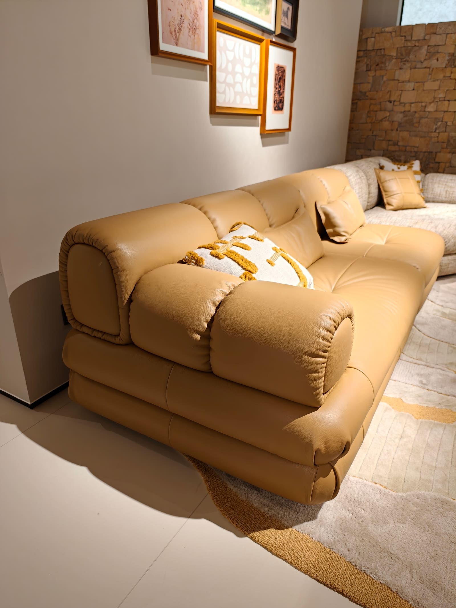 Large Curved Leather & Fabric Sectional Sofa with Chaise HD2457 3